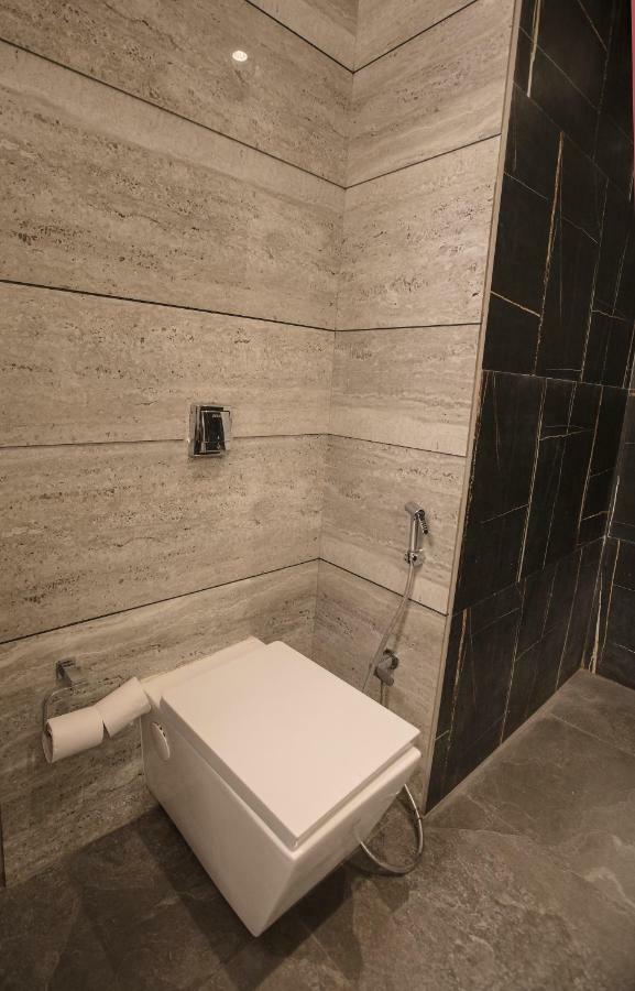 Hotel The Yellow Nayagaon エクステリア 写真